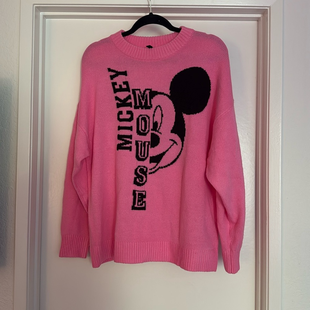 H&M Divided Disney Micky Mouse Jacquard Knit Sweater M Pink Crewneck Pullover